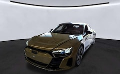 Bild des Angebotes Audi e-tron GT e-tron RS GT QUATTRO*ST.HZG*B&O*HuD*KERAMIK*NACHTS