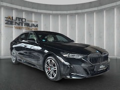 Bild des Angebotes BMW 550 e xDrive M Sportpaket Pro Kam Sitzbelüftung