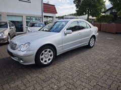 Bild des Angebotes Mercedes-Benz C 180 Navi, Bluetooth, vieles neu!!!