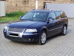 Bild des Angebotes VW Passat Variant 2.5 TDI V6 Highline *Xenon* Klimaaut.+Schiebedach