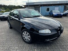 Bild des Angebotes Alfa Romeo 147 1.6 16V T.Spark