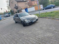 Bild des Angebotes Mercedes-Benz E 320 CDI Elegance