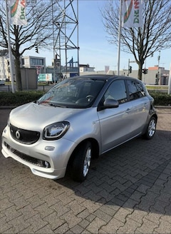 Bild des Angebotes smart forFour Smart ForFour BRABUS Xclusive 109 PS | 29.000 km