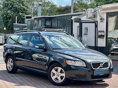 Bild des Angebotes Volvo V50 Kombi 1.8 F Kinetic*1.HAND*SCHECKHEFT VOLL*