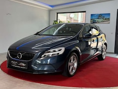 Bild des Angebotes Volvo V40 Momentum Business Paket Kamera/SHZ/2-Zonen