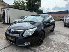 Bild des Angebotes Toyota Avensis Executive AHK SHZ PANORAMA LEDER TUV NEU