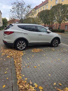 Bild des Angebotes Hyundai SANTA FE blue 2.2 CRDI 4WD Automatik Premium