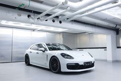 Bild des Angebotes Porsche Panamera Sport Turismo GTS Pano Luft