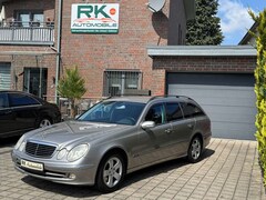 Bild des Angebotes Mercedes-Benz E 320 T 7G-TRONIC Avantgarde