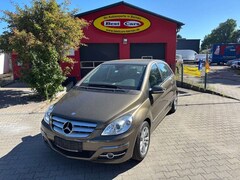 Bild des Angebotes Mercedes-Benz B 200 SHZ*KLIMA* Tempomat PDC Scheckheft