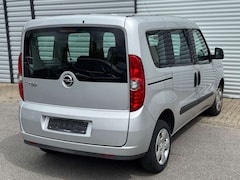 Bild des Angebotes Opel Combo 1.6 Family 5-Sitzer-Klima-Sitzheiz-Tempoma
