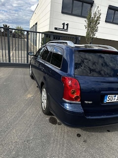 Bild des Angebotes Toyota Avensis 2.2 D-CAT Sol