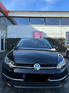 VW Golf 2.0 TDI SCR DSG Highline