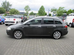 Bild des Angebotes Fiat Croma Croma 2.2 16V Emotion Leder Klima Pano Alu Ahk