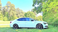 Bild des Angebotes Skoda Superb 1.8 TSI DSG SportLine