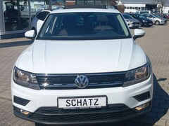Bild des Angebotes VW Tiguan Comfortline 4Motion