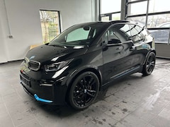 Bild des Angebotes BMW i3 s Leder_Glasdach_Keyless_SSV_Kamera_Wirelss Charge