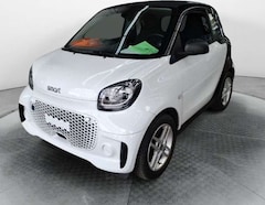 Bild des Angebotes smart forTwo coupe EQ*22KW*BORDLADER*TEMP*DAB