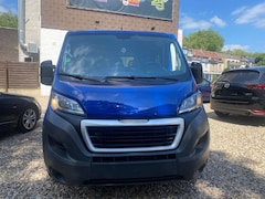 Bild des Angebotes Peugeot Boxer 330 L1H1 Komfort HDi 110