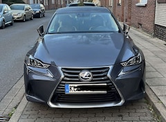 Lexus IS 300 300h Luxury Line