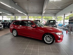 Bild des Angebotes BMW 318 d Touring AHK+ACC+Pano+HaKa+SH+Driving ASSI.