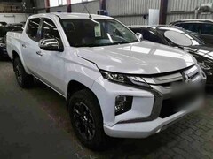 Bild des Angebotes Mitsubishi L200 Doppelkabine 4WD Aut.*LEDER*AHK*ALL-Terrain*18Zoll