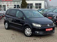 Bild des Angebotes VW Touran 1.4 TSI Highline DSG *PANO*SHZ*LEDER*AHK*