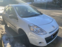 Bild des Angebotes Renault Clio Clio 3-Türer 1.2 16V 75 YAHOO