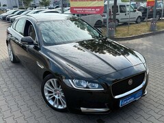 Bild des Angebotes Jaguar XF 3.0 D Prestige*PANO*LEDER*GR.NAVI*BI.XEN*VOL*