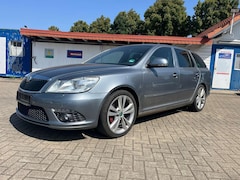Bild des Angebotes Skoda Octavia Kombi RS 2.0TDI, 12.2012, 170PS, 6-Gg., Teilleder