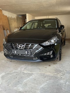 Hyundai i30 Kombi 1.6 CRDI 48V-Hybrid DCT Trend