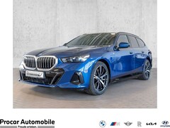 Bild des Angebotes BMW 550 e xDrive M Sportpaket HUD PANO B&W DAPro AHK