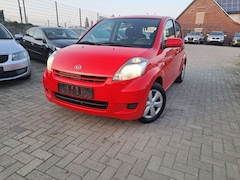 Bild des Angebotes Daihatsu Sirion 1.0/Klima/