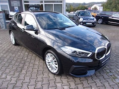 Bild des Angebotes BMW 118 i Automatic "Ledersitze"