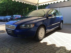Bild des Angebotes Volvo V50 Kombi 2.4 Kinetic Autom/Klimatr/PDC/Allw