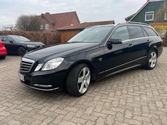 Bild des Angebotes Mercedes-Benz E 300 E 300 T CDI DPF BlueEFFICIENCY 7G-TRONIC Avantgard