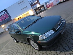Bild des Angebotes Volvo V40 T4