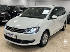 Bild des Angebotes VW Sharan ComfortlineBT*SHZ*PDC*CarPlay*1H*7Sitze