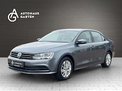 Bild des Angebotes VW Jetta VI 1.2TSI Basis 1.Hand Scheckheft