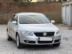 Bild des Angebotes VW Passat 1.6 FSI Automatik Highline