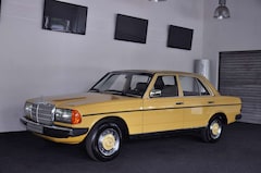Bild des Angebotes Mercedes-Benz 230 E (W123) ! H-Zulassung ! Schöner Zustand !