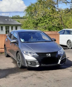 Honda Civic 1.4 i-VTEC Elegance