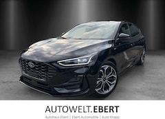 Ford Focus ST-Line X Winter Pak. B+O HUD 18 Zoll PDC