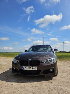 Bild des Angebotes BMW 320 320i Touring Sport Line