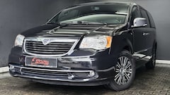 Bild des Angebotes Lancia Voyager S 2.8 CRD 7.SITZER, XENON, 2xTV, R-KAMERA