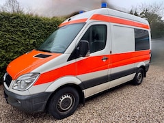 Bild des Angebotes Mercedes-Benz Sprinter II Hochdach Krankenwagen 310 CDI