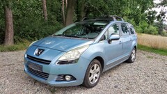 Bild des Angebotes Peugeot 5008 155 THP Premium 7 Sitzer