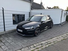 Bild des Angebotes Audi S1 Sportback - Quattro - Bose - Quattro Pakete 1 + 2