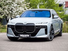 Bild des Angebotes BMW 740 d M SPORT.INDIVID.MASSAGE.DR.ASS.PRO.5/100