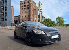 Bild des Angebotes Kia Ceed / cee'd Ceed 1.6 CVVT LPG EX